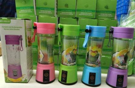 USB Rechargeable Portable Blender | 6-Blade Mini Smoothie Maker